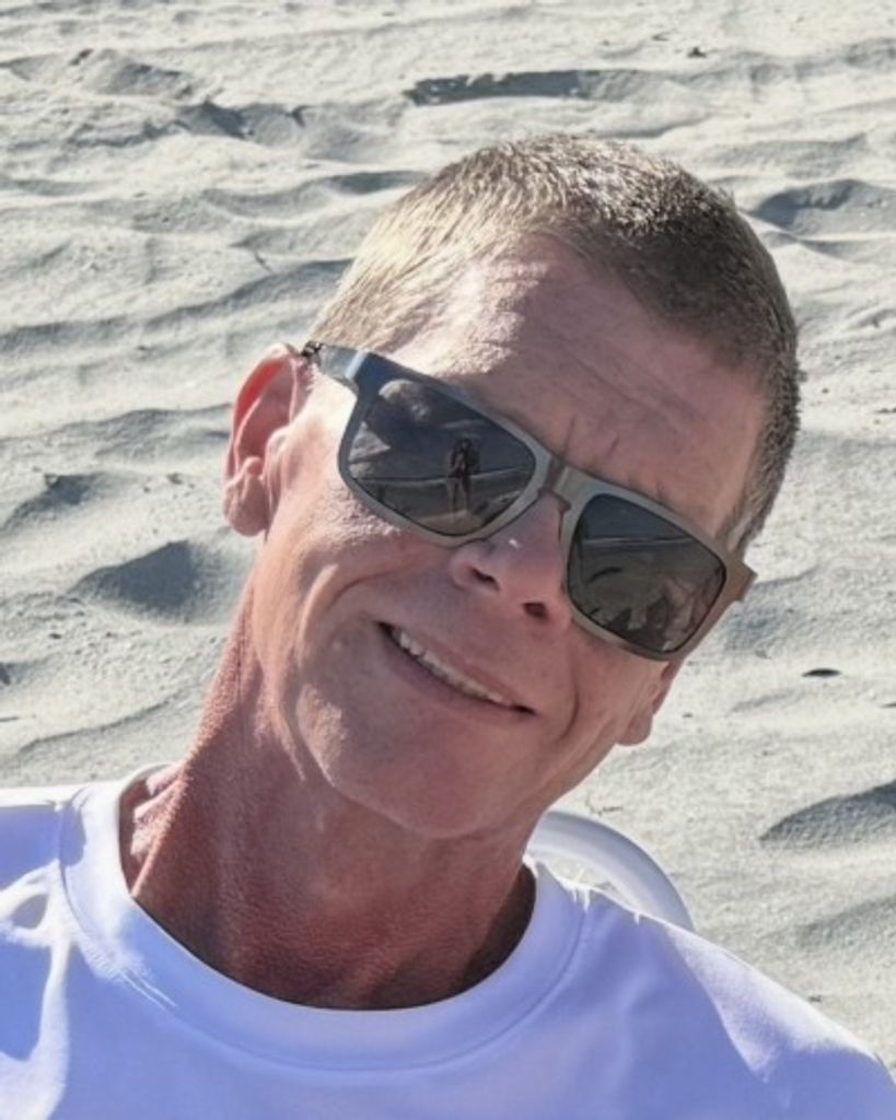 Michael Paul Cecil Profile Photo