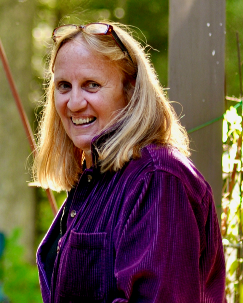 Elizabeth "Beth" (Cone) D'aoust Profile Photo