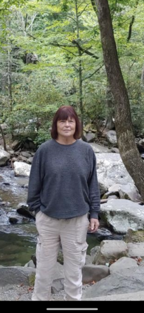 Linda (Johnson)  Munden Profile Photo