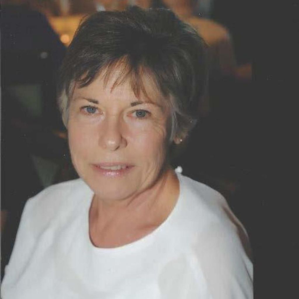 Donna Rae Gumpert Profile Photo