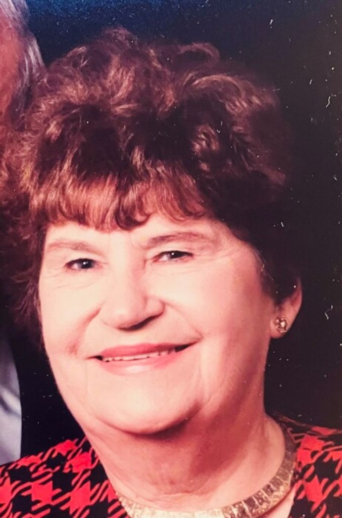 Mary M. (Zeppuhar)  Pusateri Profile Photo