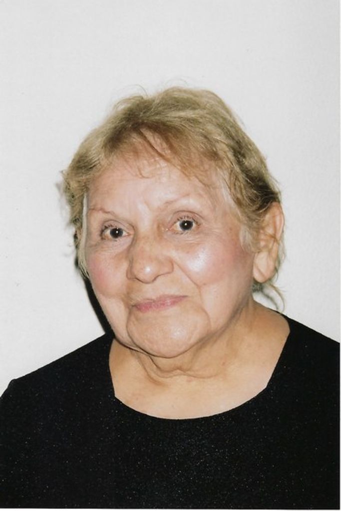 Esther Rivera Rosales