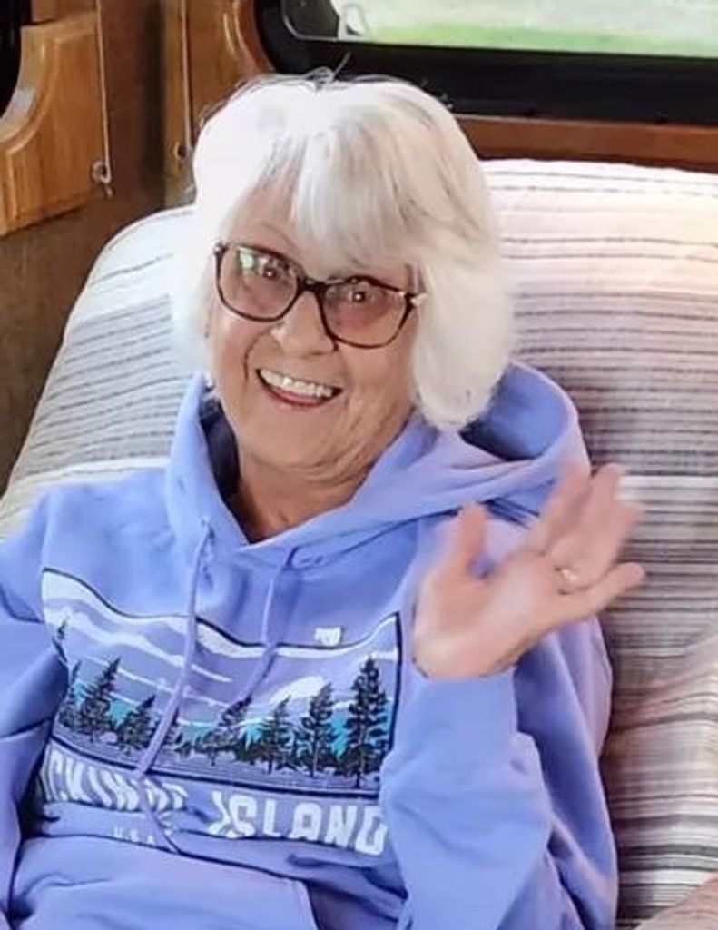 Linda Sue Kelbassa Profile Photo