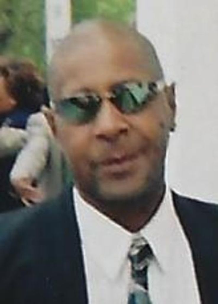 Dennis Robinson Profile Photo