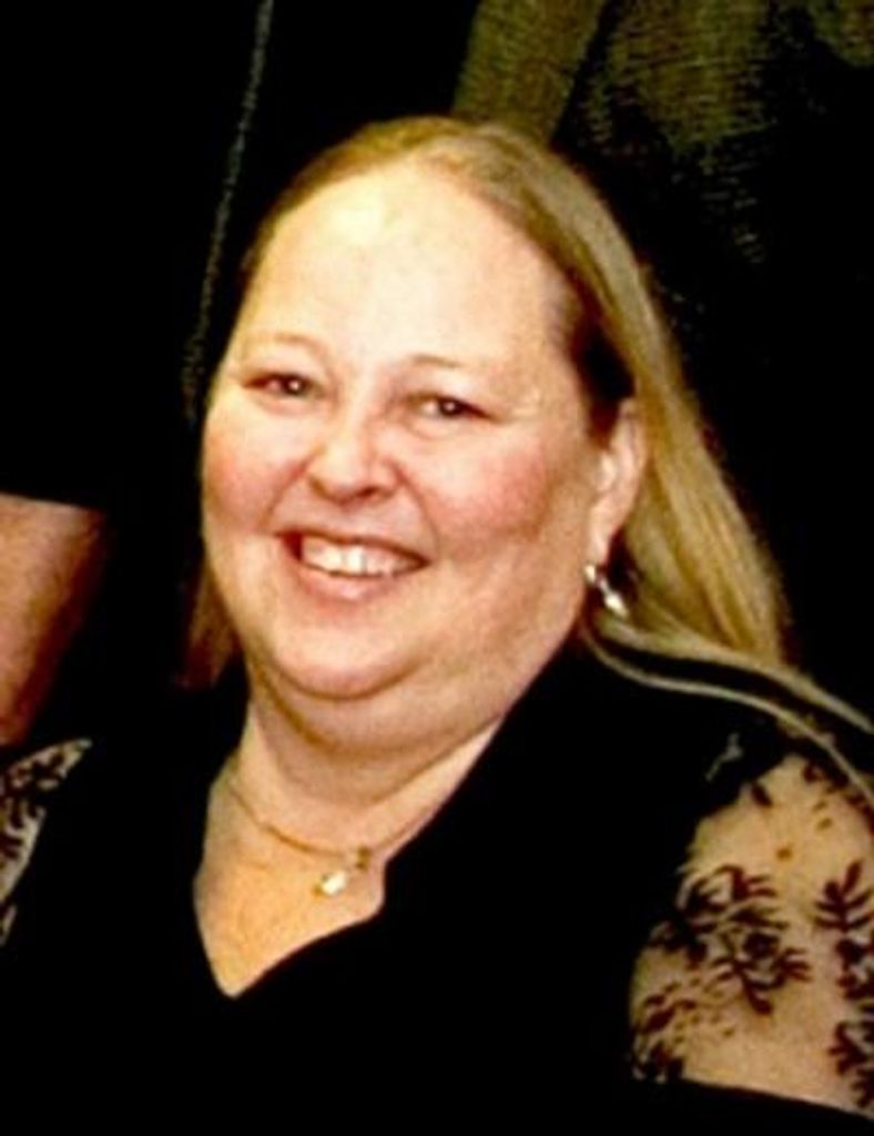 Debbie Kay Robidoux Profile Photo