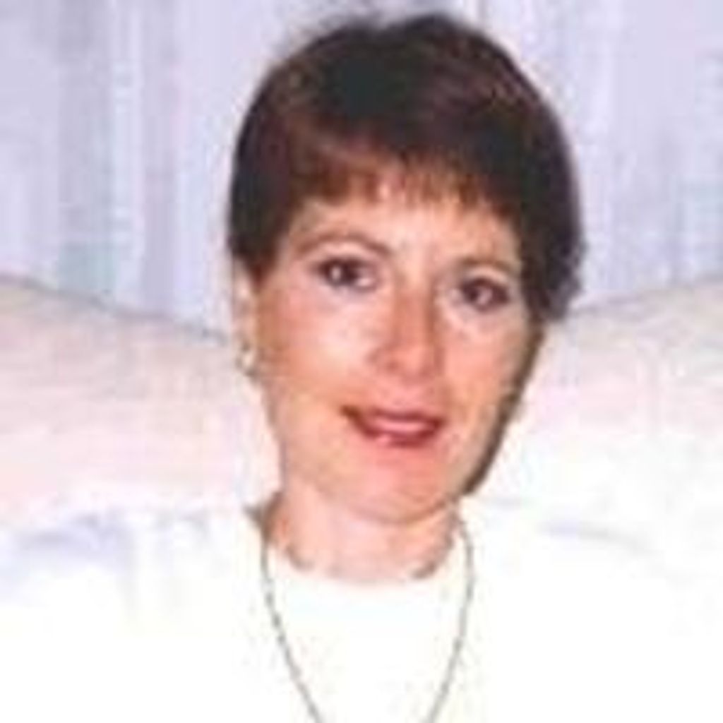 Julie Ann Stenli
