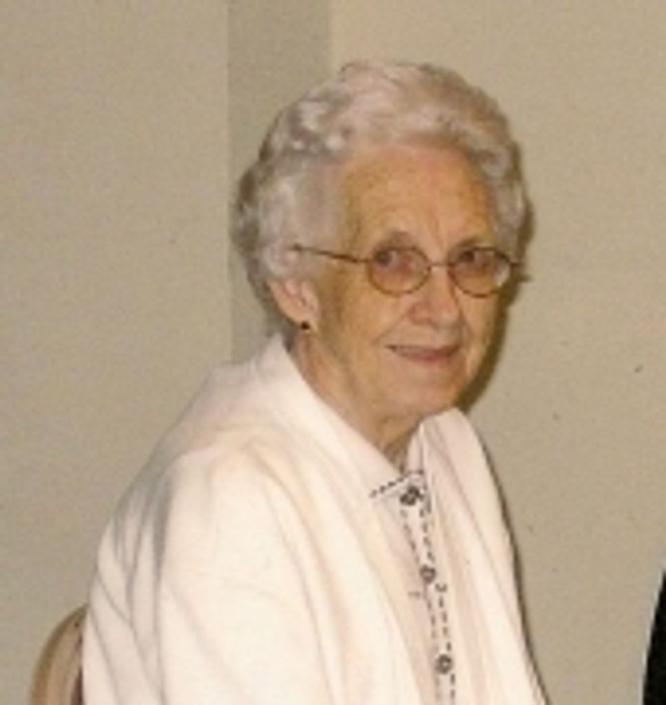 Dorothy C Witter