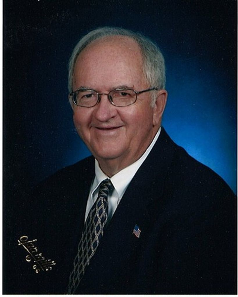 Lyndell E. Fox Profile Photo