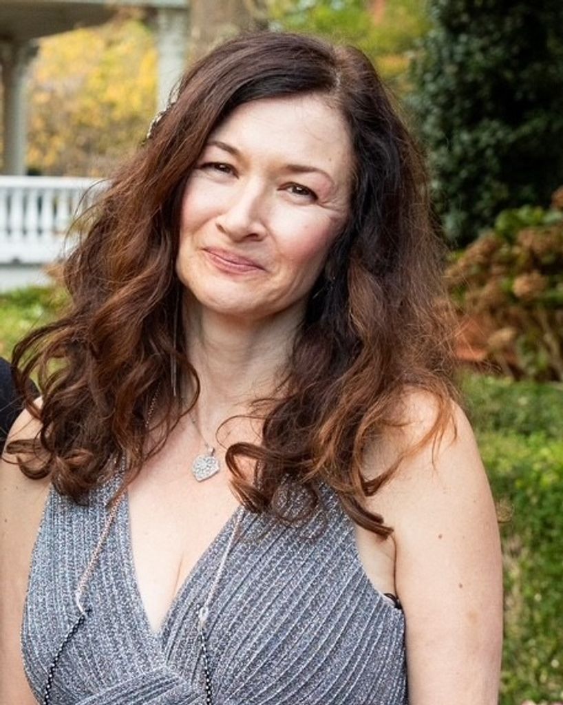 Vivi Sadel Profile Photo