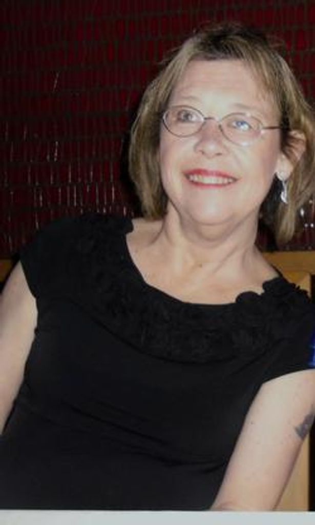 Cindy E. Hammett
