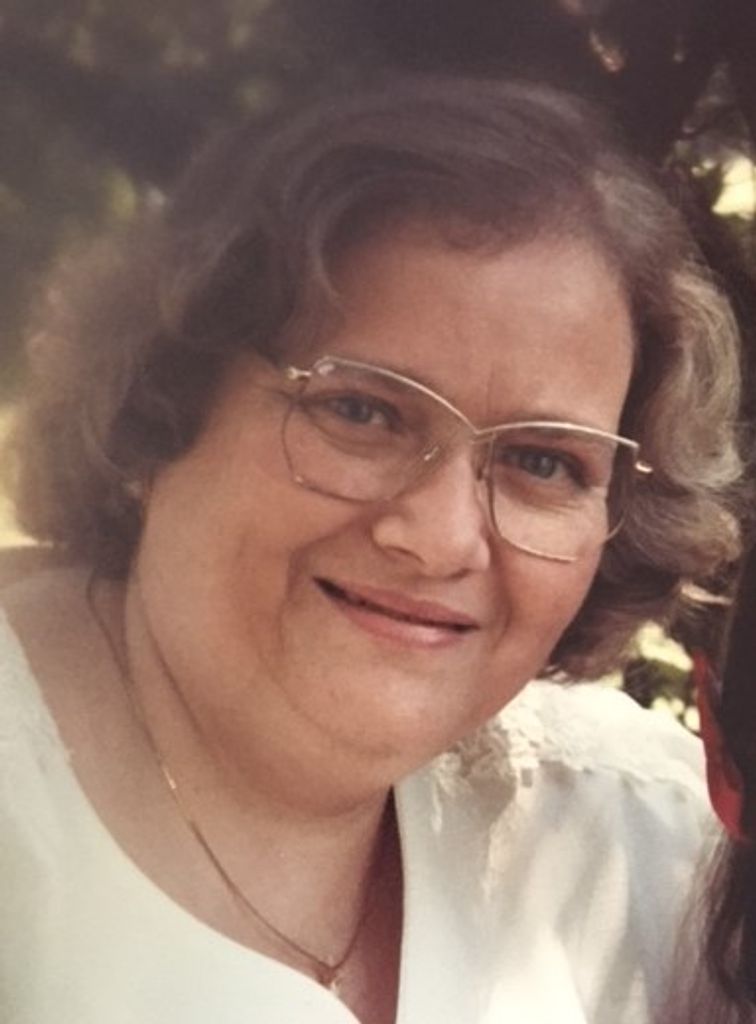 Marilyn Bell