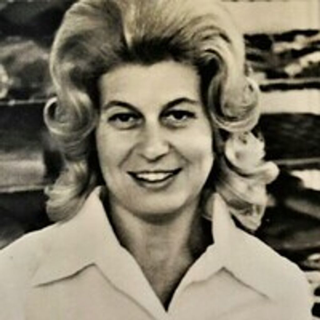 Sally Straw