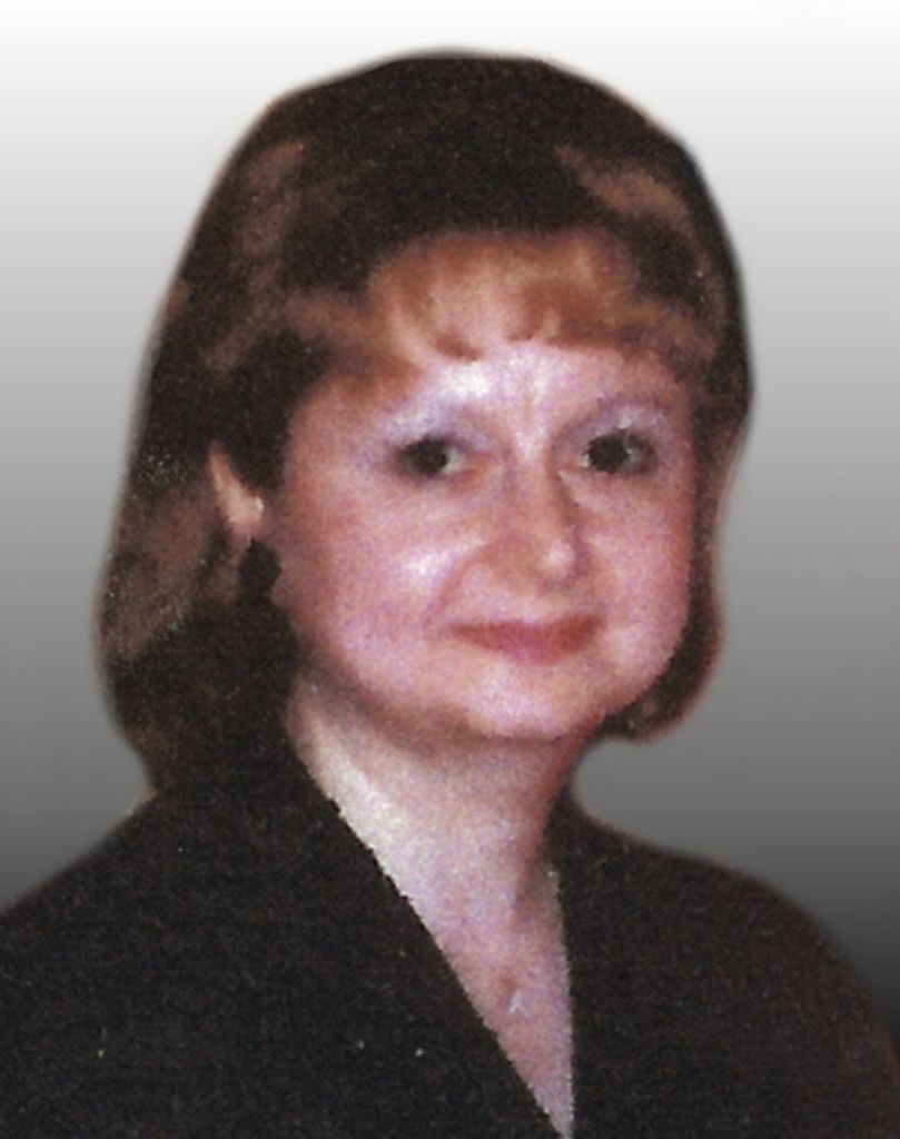 Pauline (Castelluccio) Ellis Profile Photo