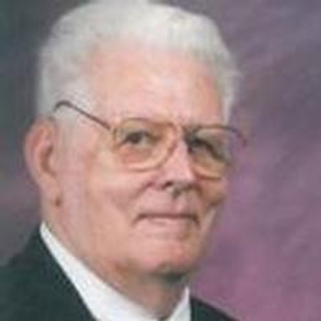 Lloyd Lee Profile Photo