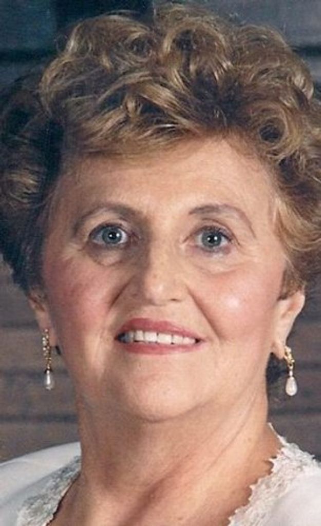 Phyllis  Lockett Chase