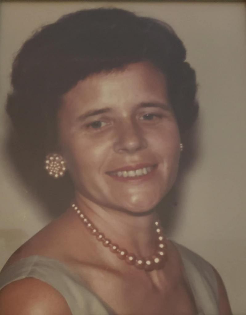 Vera V. Dziuk
