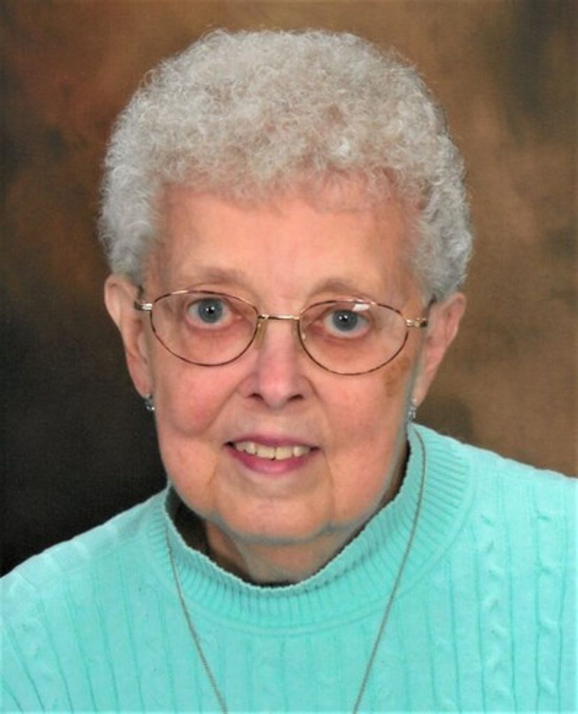 Ruth Elizabeth (Dillenburg) Zehren Profile Photo
