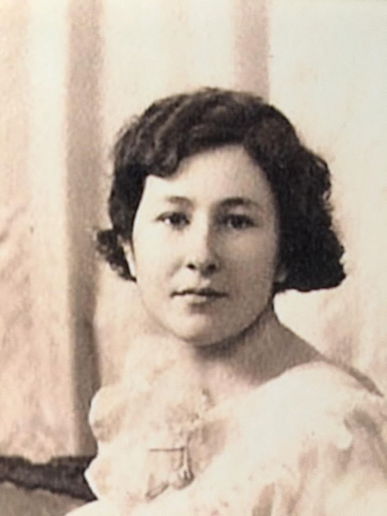 Annie Fenton Profile Photo