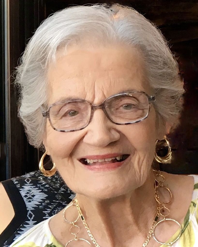 Helen Coclin Kalliche Profile Photo