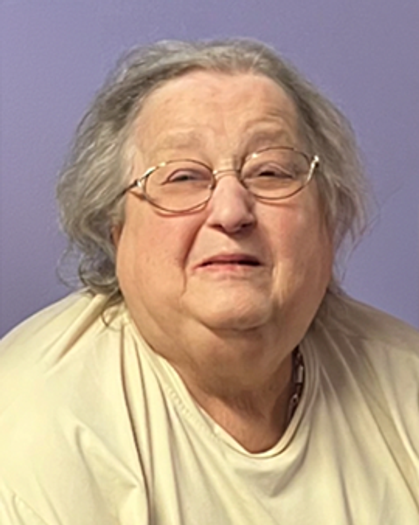 Carol Sue VanGampleare Profile Photo