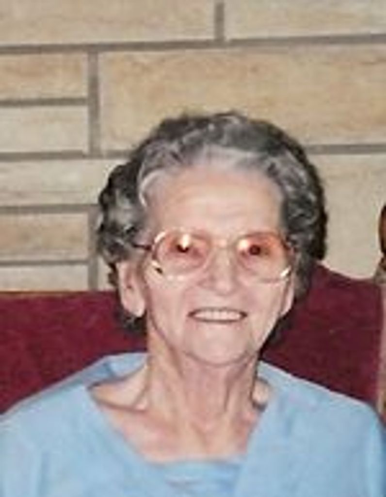 Coral Pauline Holliday