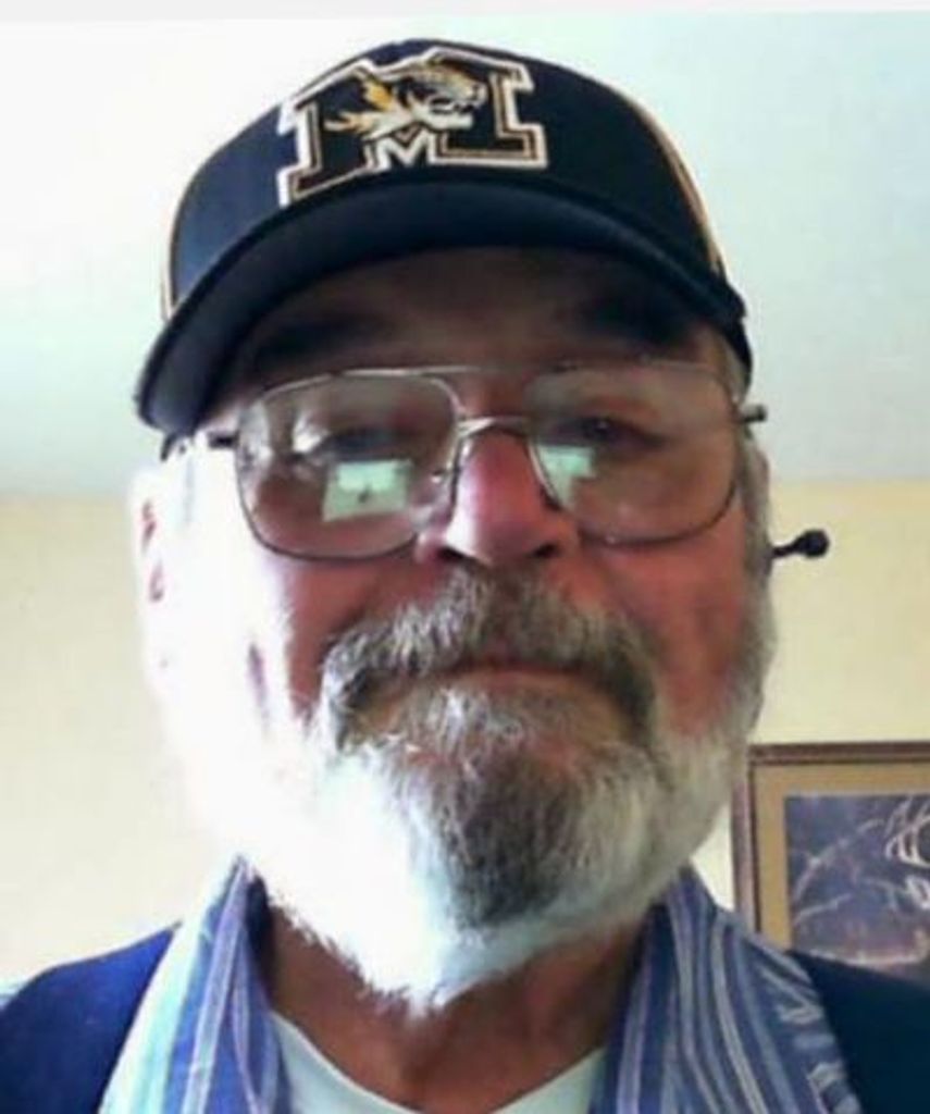 Stephen Clay Moore Profile Photo