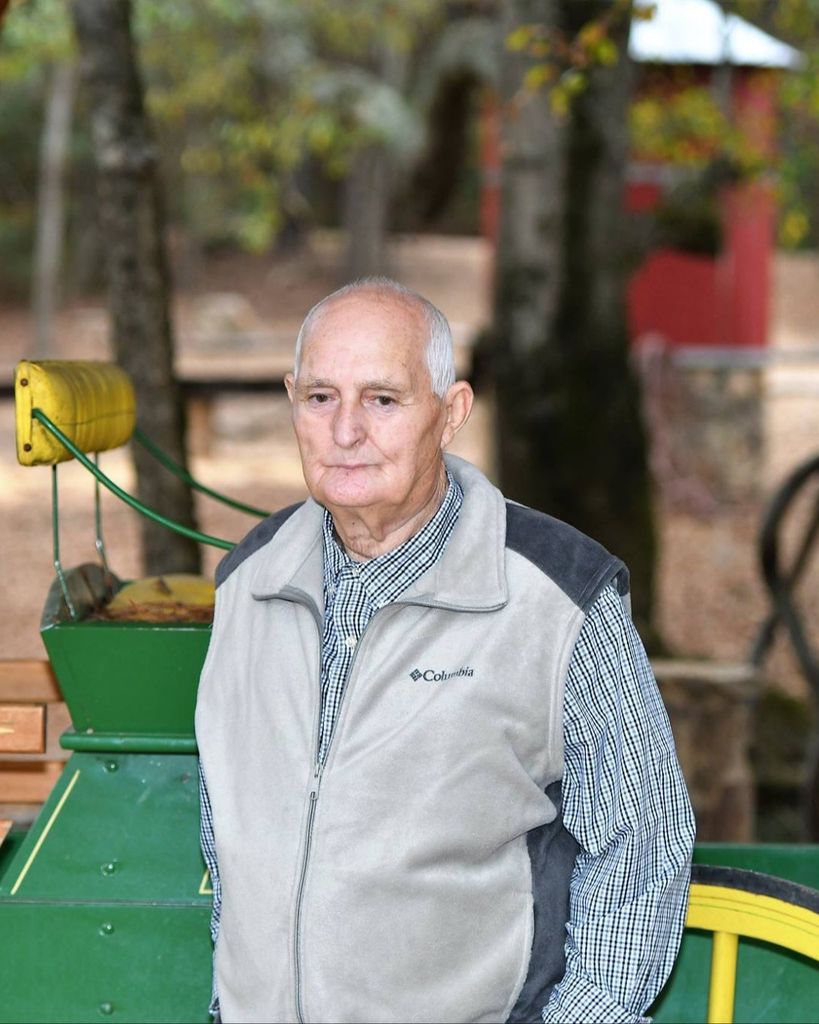 L.C. Davis Profile Photo