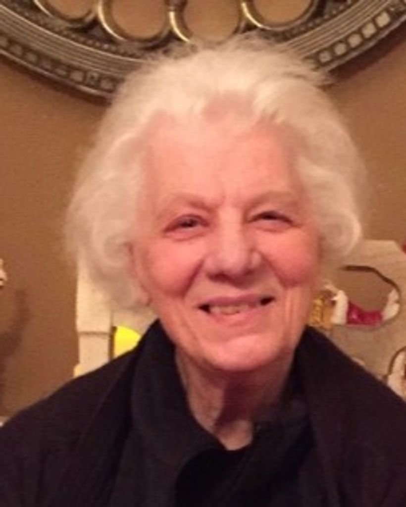 Helen Bolos Profile Photo