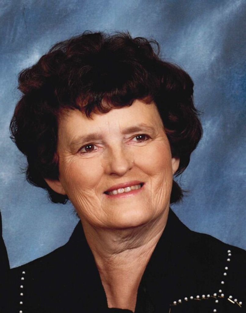 Claudette J Smette