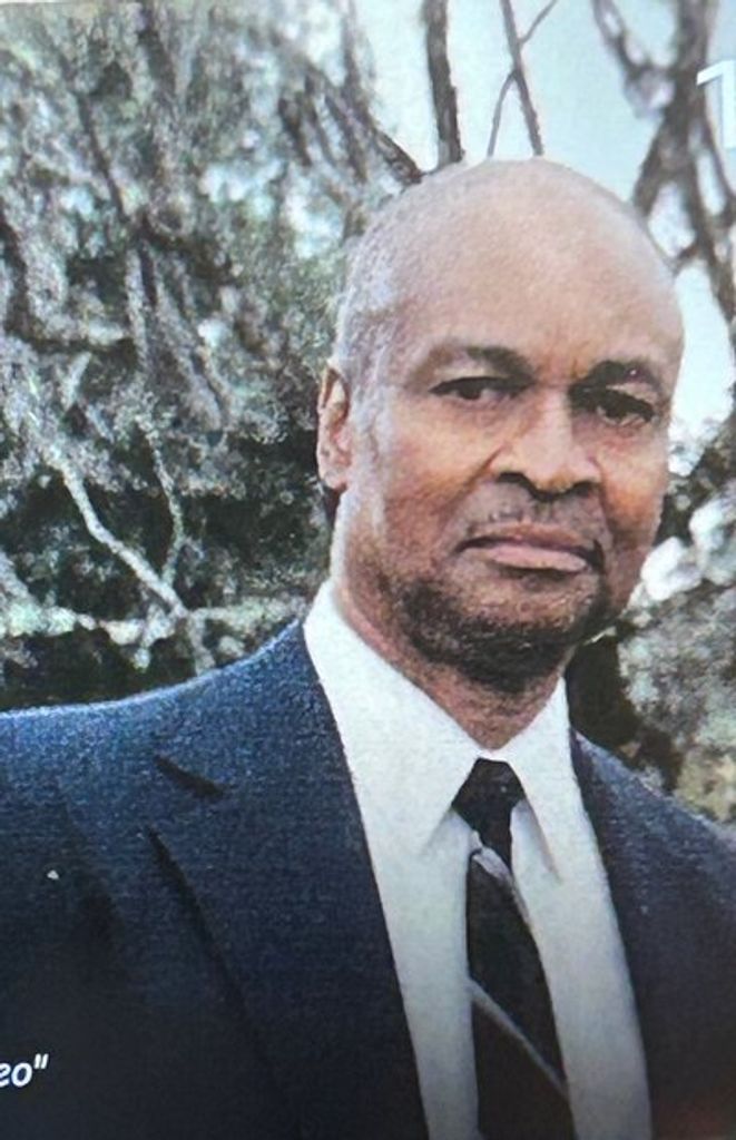 Mr John W. Andrews Profile Photo