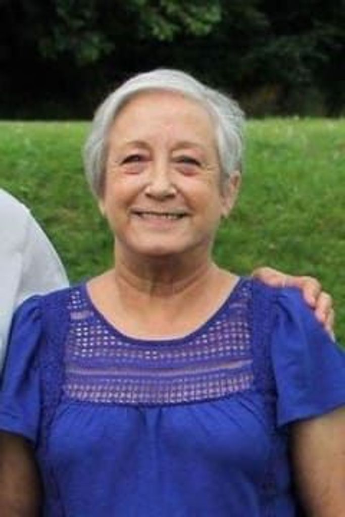 Lori Dorton