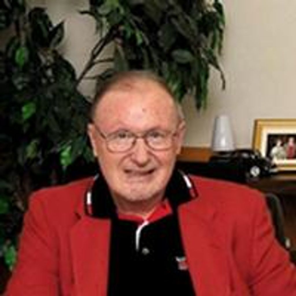 Roger  Morris Swenson