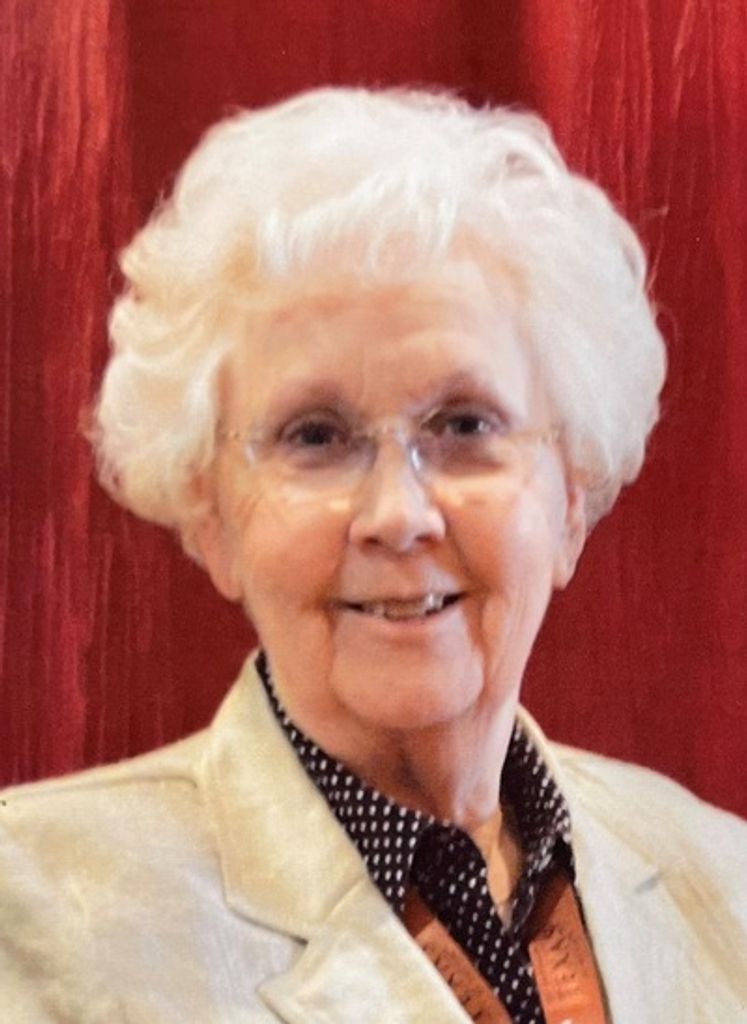 Peggy Lewis Vise Profile Photo