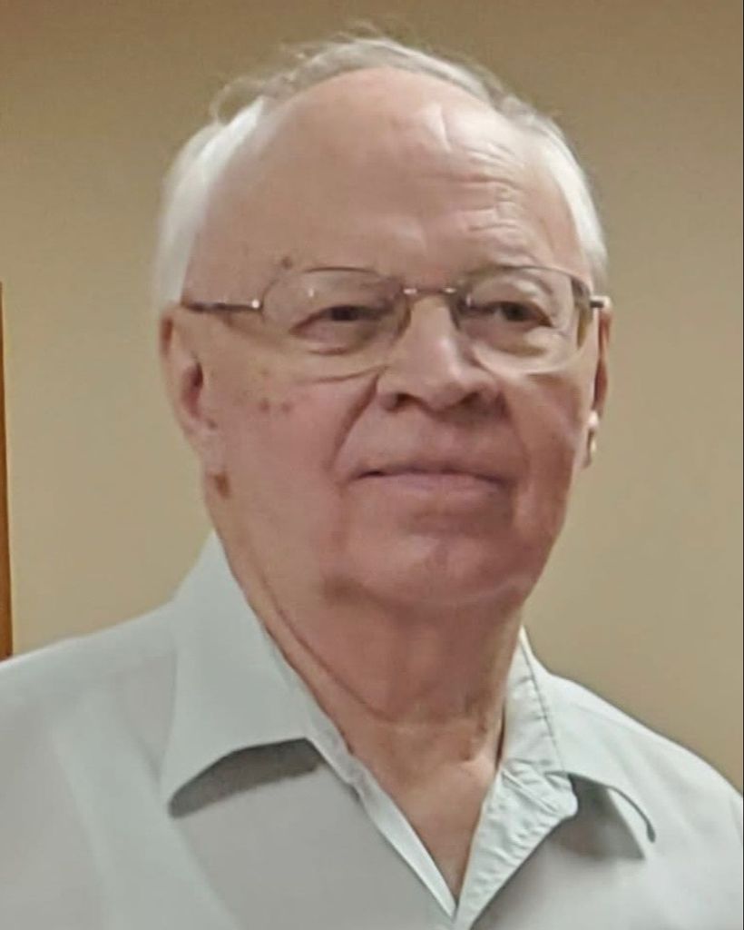Kenneth L. Kluesner