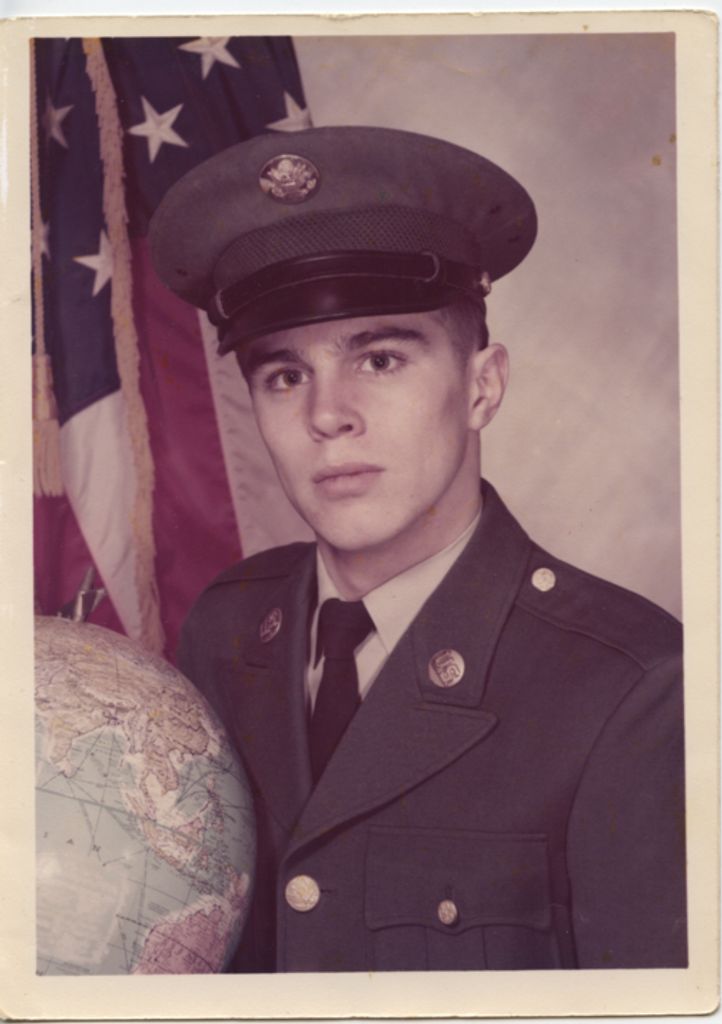 Robert William Herzberg Jr.