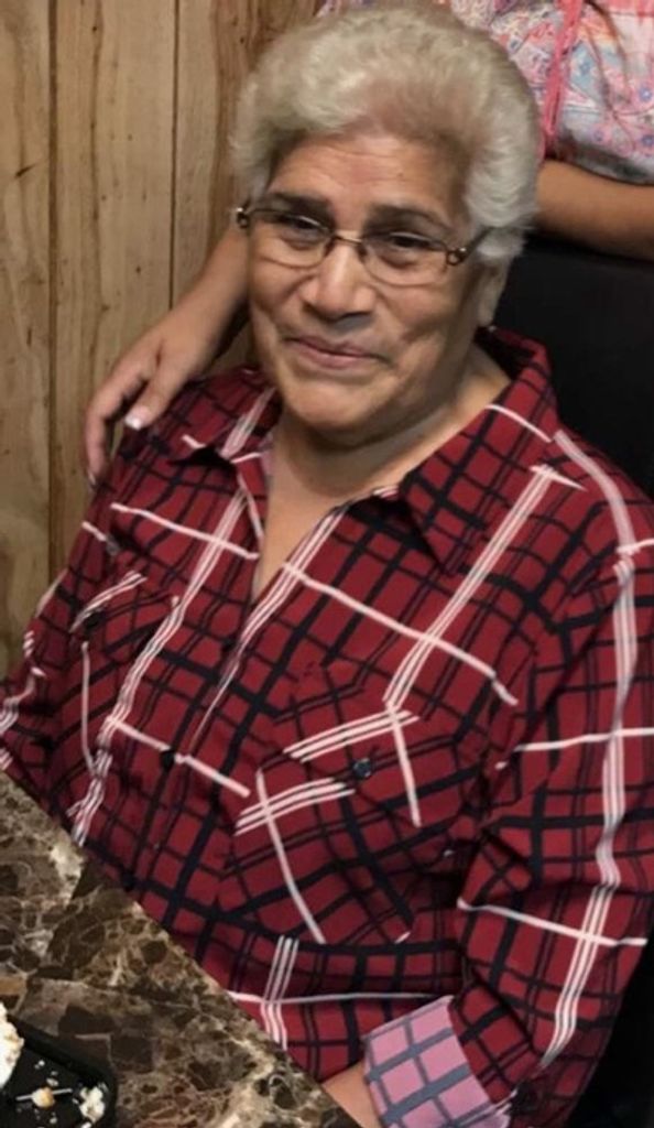 Viviana Carrillo Profile Photo