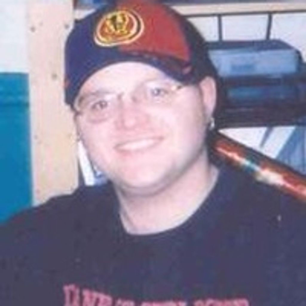 Eric Dwane Tucker