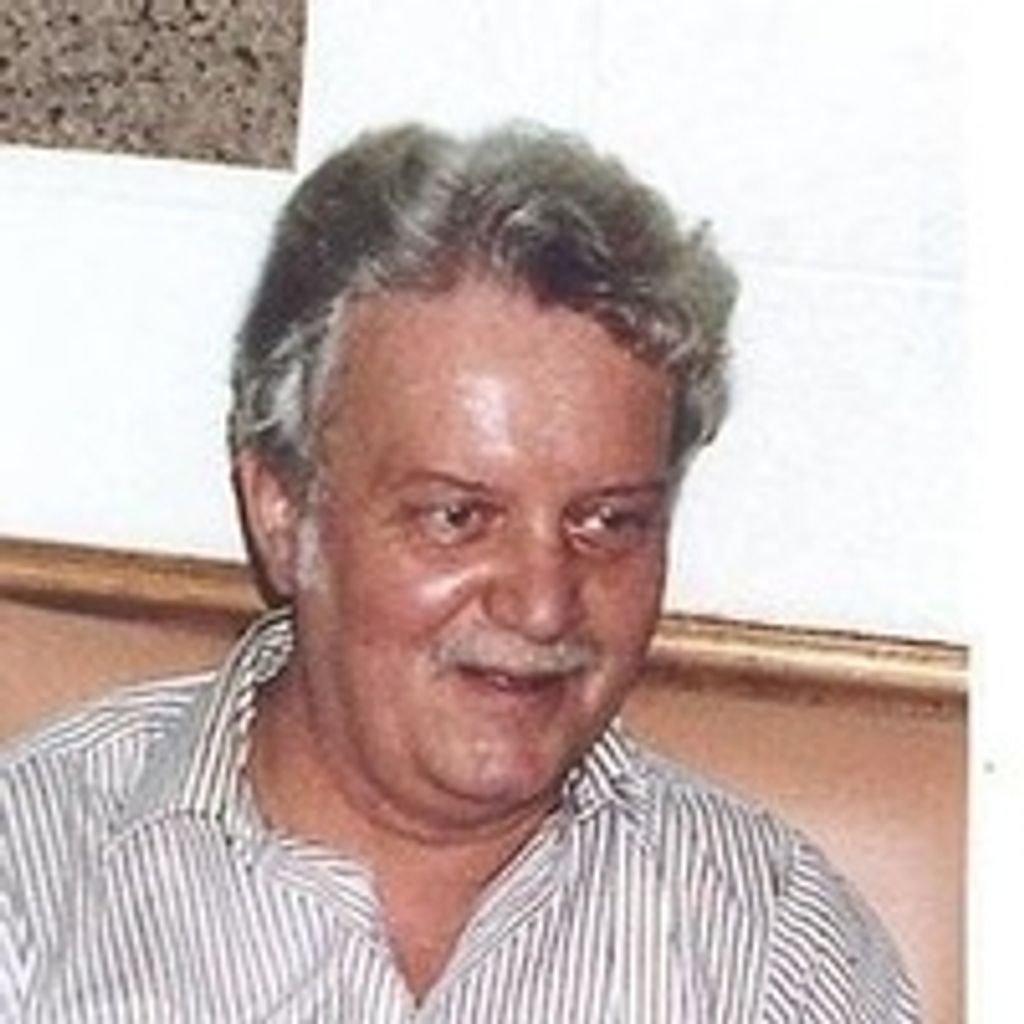 Ronald  J Perona