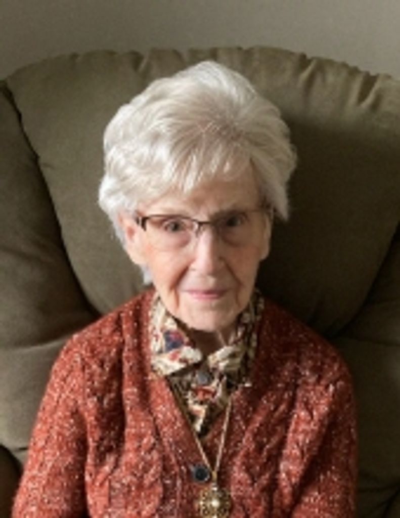 Evelyn "Ernie" Ernestine Zaring