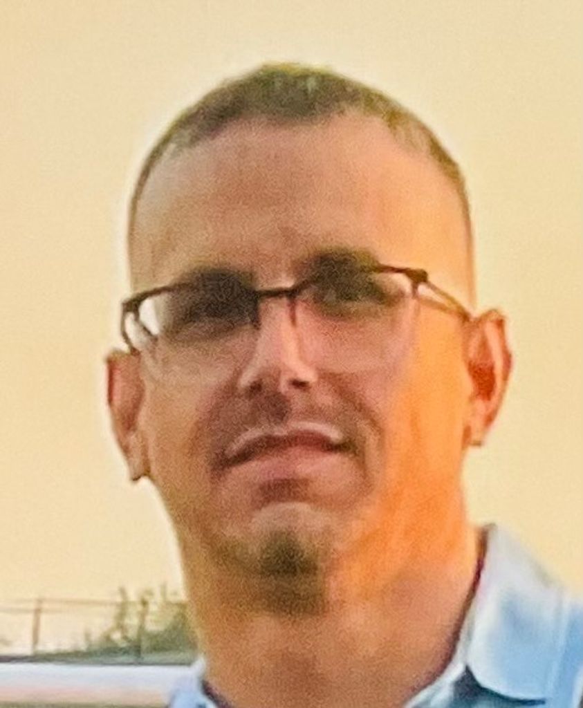 Michael Albernaz Profile Photo
