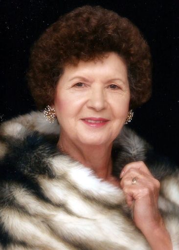 Alene H. Halcomb photo gallery thumbnail 2 of 269