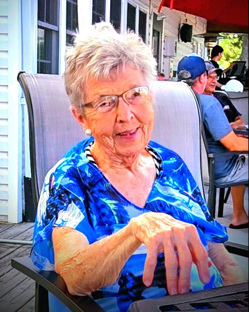 Dorothy "Dottie" E. Readett