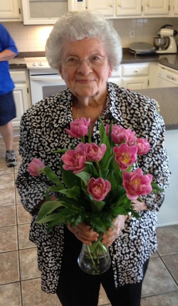 Rose Marie Hogue Profile Photo