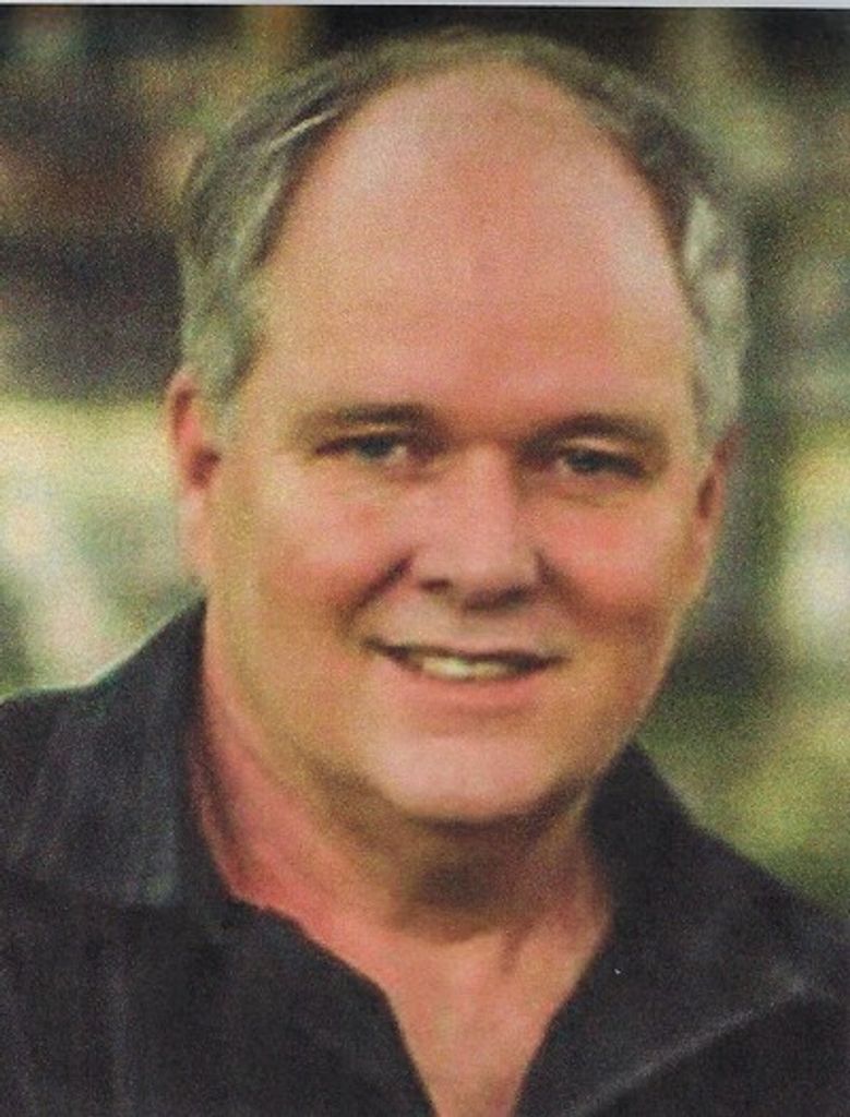 Thomas John Jr. "Tom" Wowianko