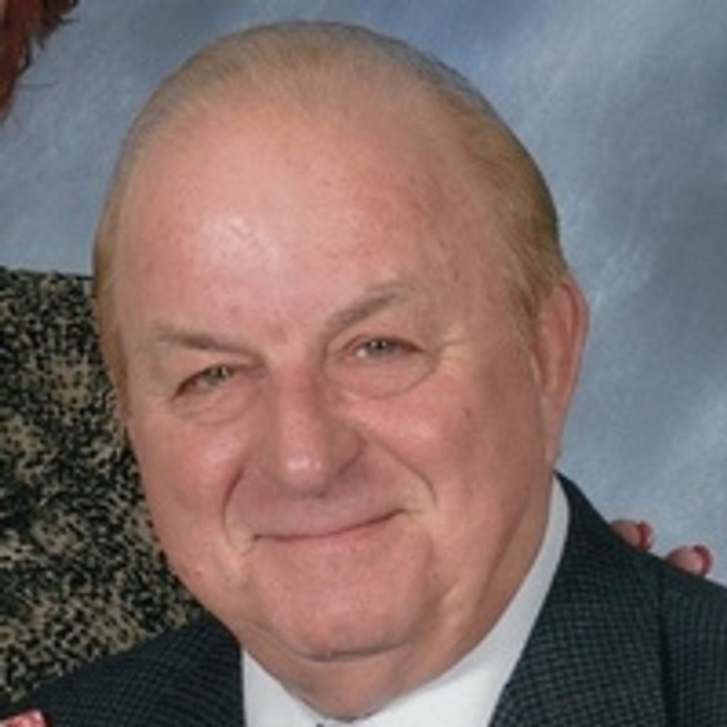 Thomas  Wilbur Whitacre