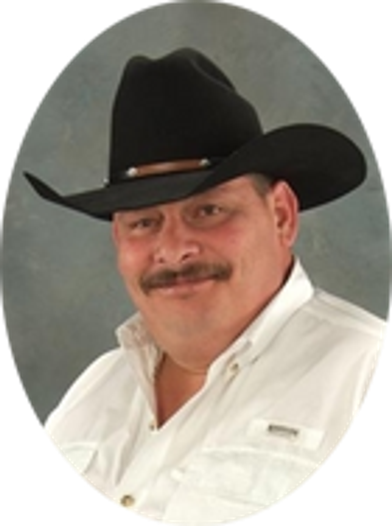 Eliseo Salinas