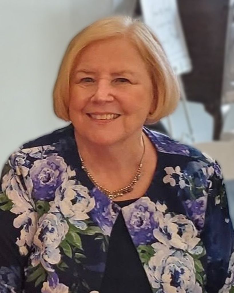 Lynn Margaret Hamilton Profile Photo