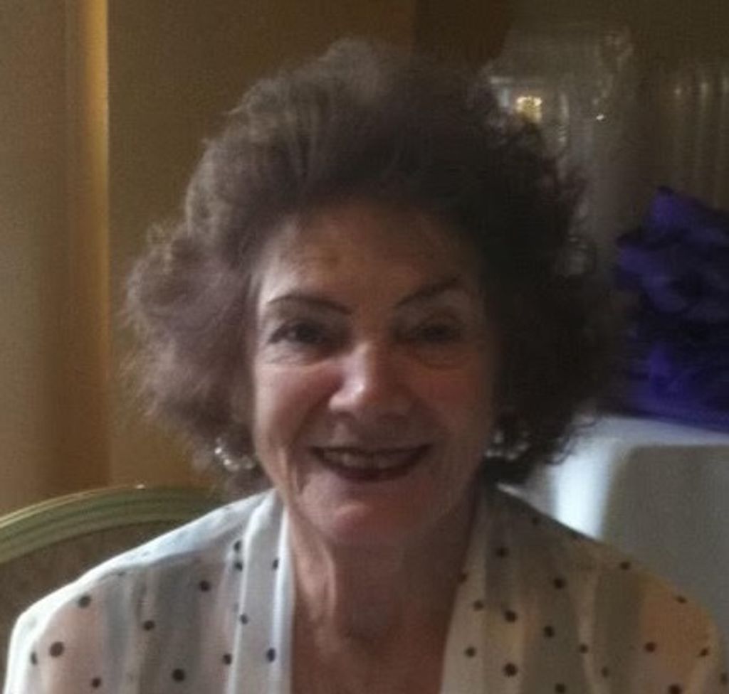 Esther Linko Profile Photo