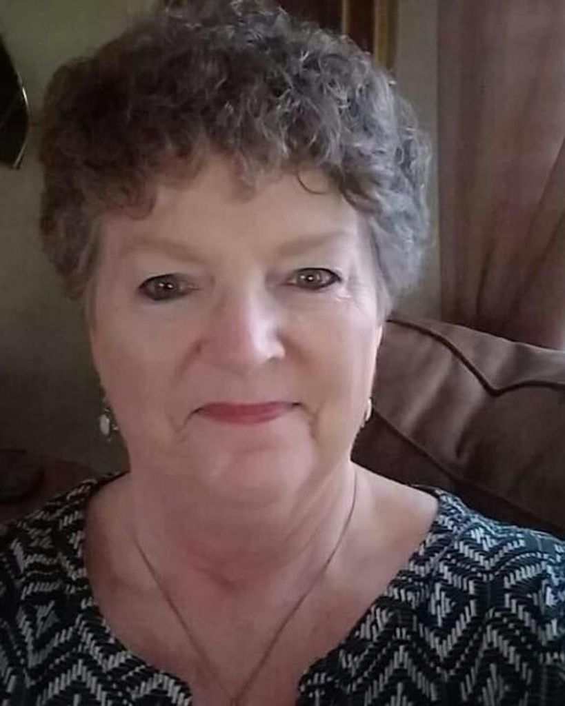 Geraldine Linder