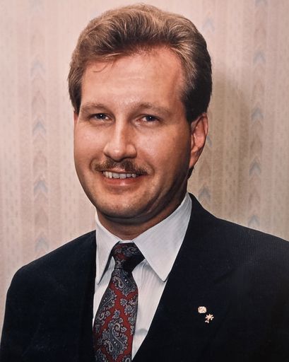 Robert Michael Wozniak's obituary image